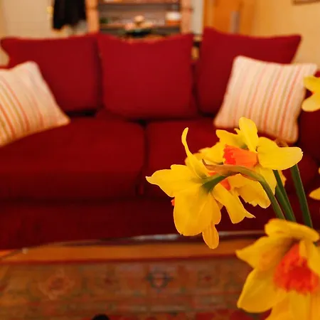 Citiesreference - Trevi Two Bedroom *